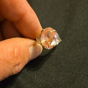 Elegant Gold and Pink Gemstone Ring